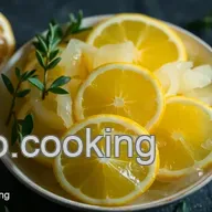 Hausgemachter Limoncello Rezept &ndash; Erfrischender Zitronenlik&ouml;r f&uuml;r zu Hause