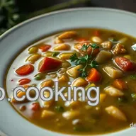 Herzhafte Erbsensuppe aus der Gulaschkanone &ndash; Ein St&uuml;ck Heimatk&uuml;che!