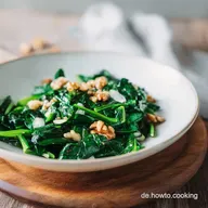 Salat mit Mangold: Lauwarm Knusprig Einfaches Rezept
