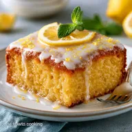 Omas Saftiger Zitronenkuchen vom Blech