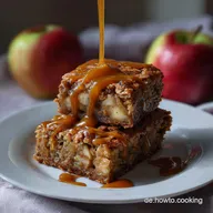 Apple Blondies with Caramel Vegan Apple: Salziges Mandel-Karamell