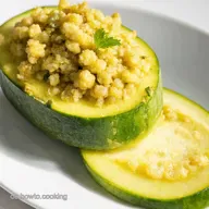 Zucchini gef&uuml;llt vegetarisch Mein liebstes QuinoaFeta Rezept